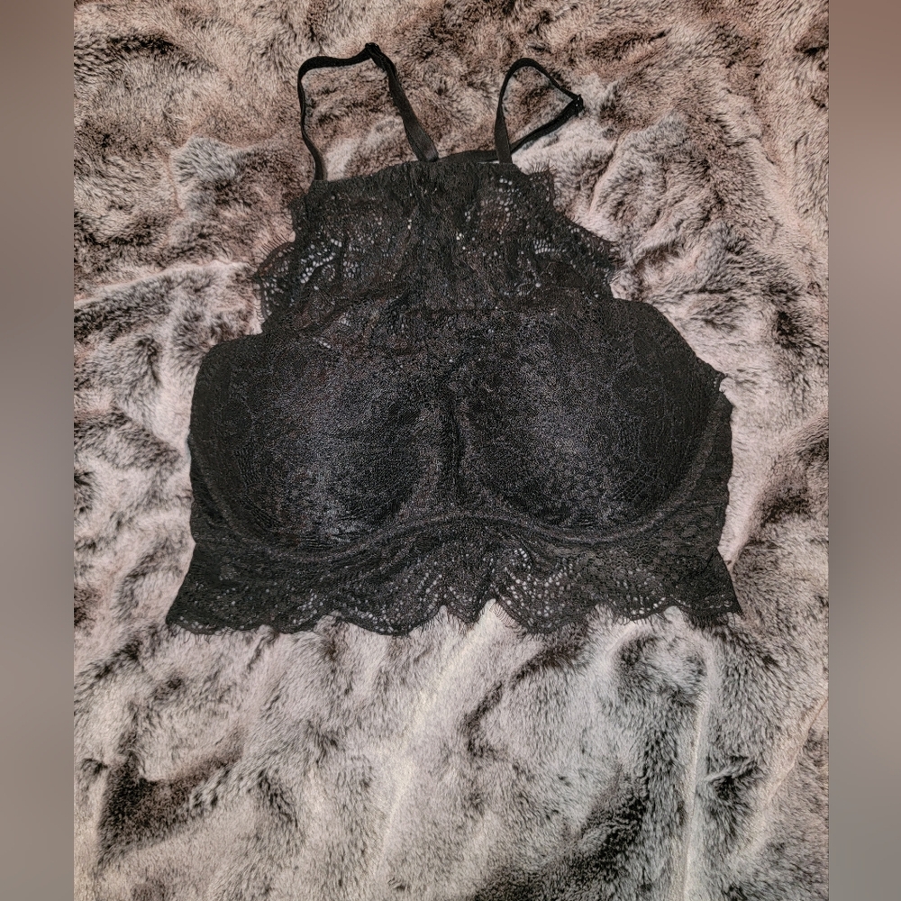 PINK Victoria's Secret Black Lace Bralette